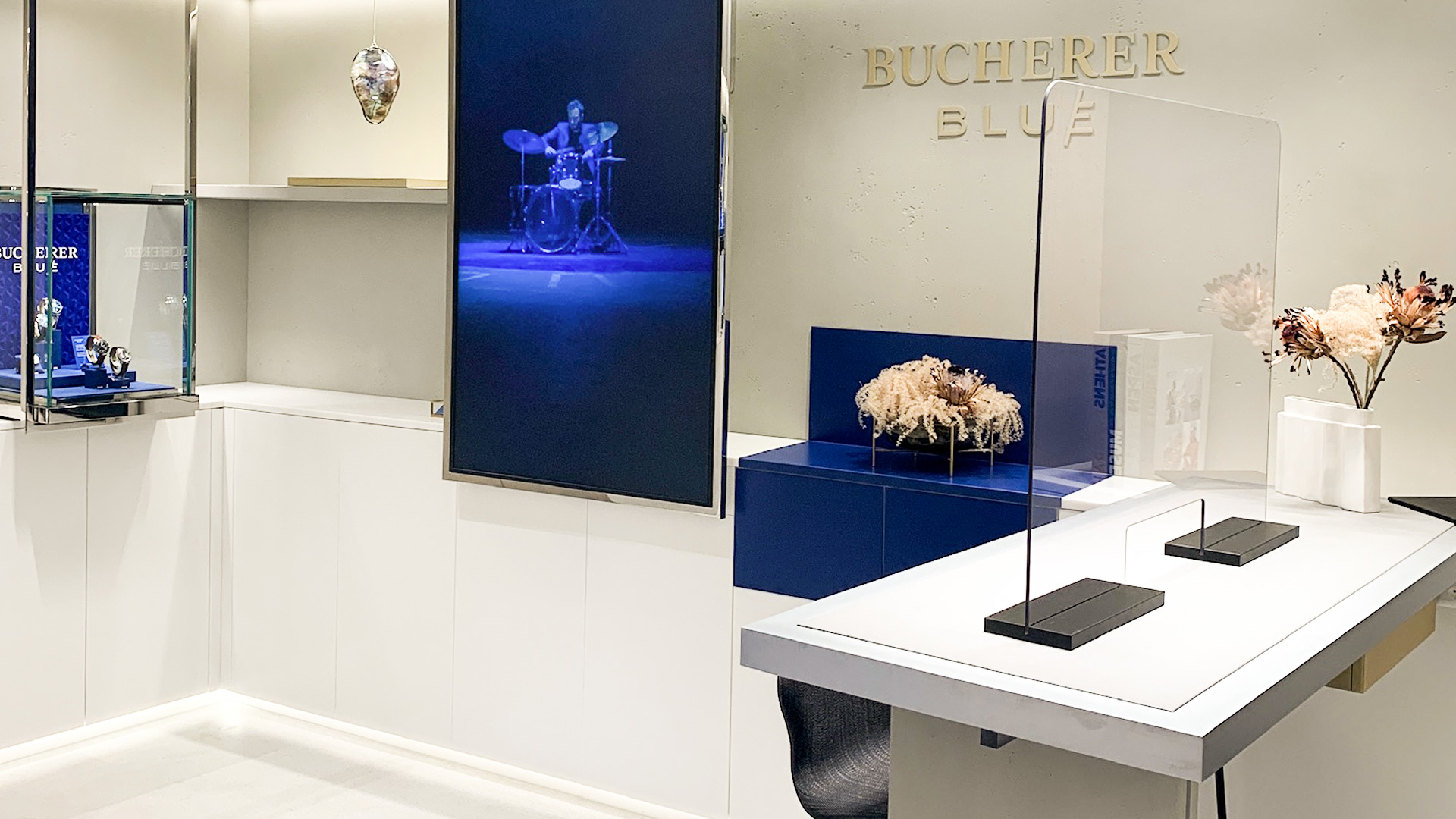 LIGANOVA | Bucherer | Bucherer Gallery Zurich